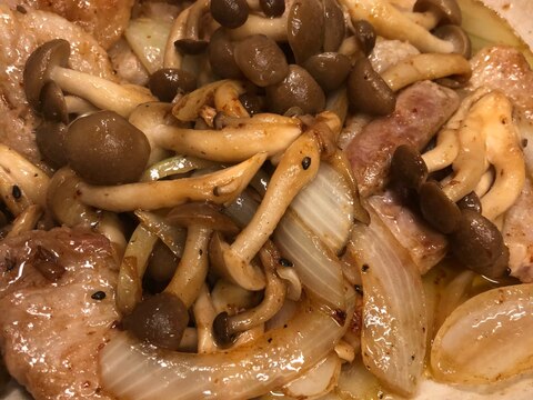 豚肉としめじのオイスター七味炒め^_^